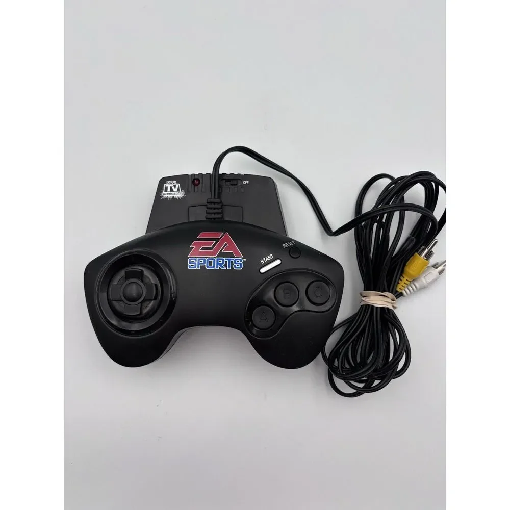 EA Sports Tv Plug-In Play Two – One Madden And Nhl Game Controller System. 2662‎